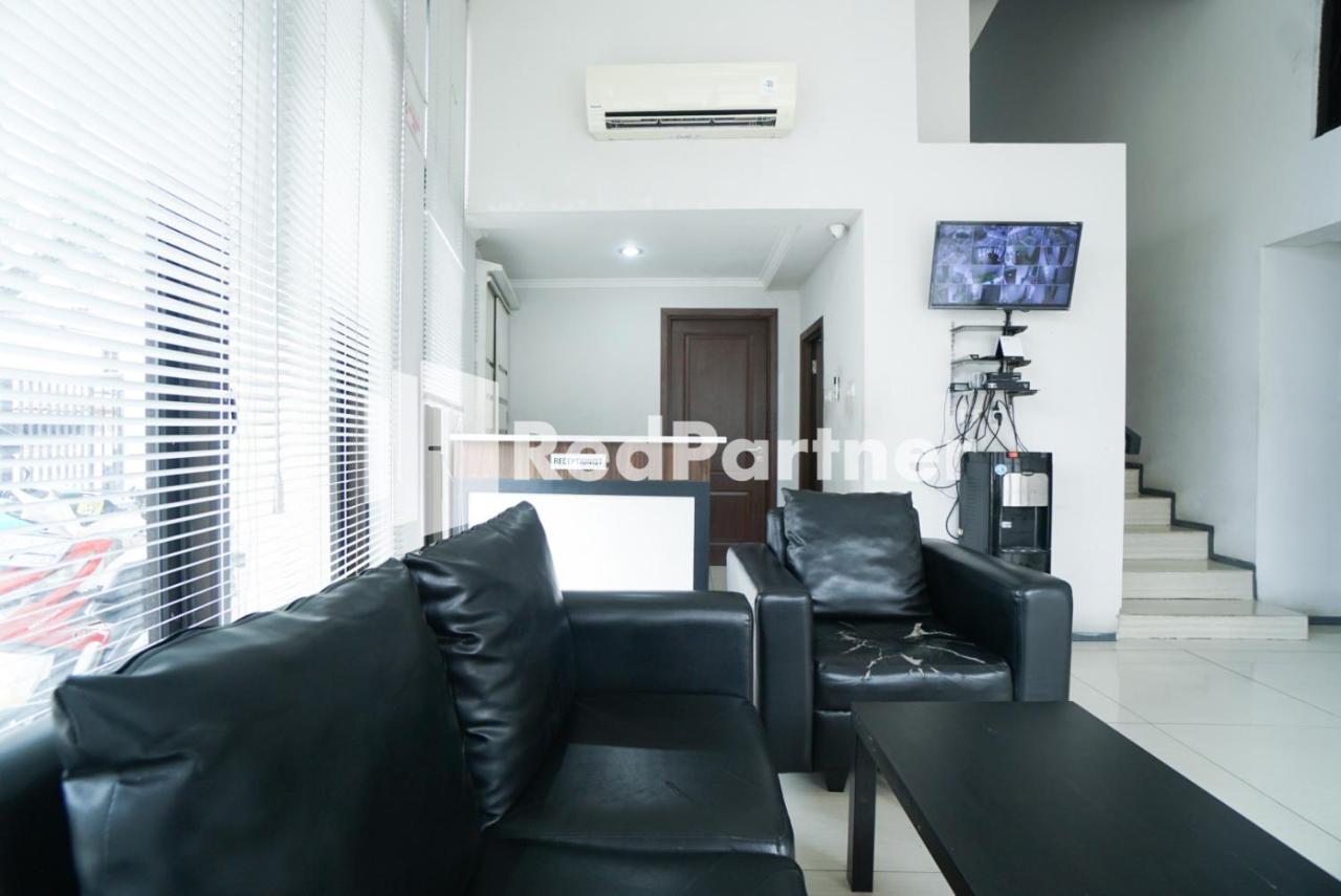 Toba Mansion Syariah Near Benhil Redpartner Ξενοδοχείο Τζακάρτα Εξωτερικό φωτογραφία