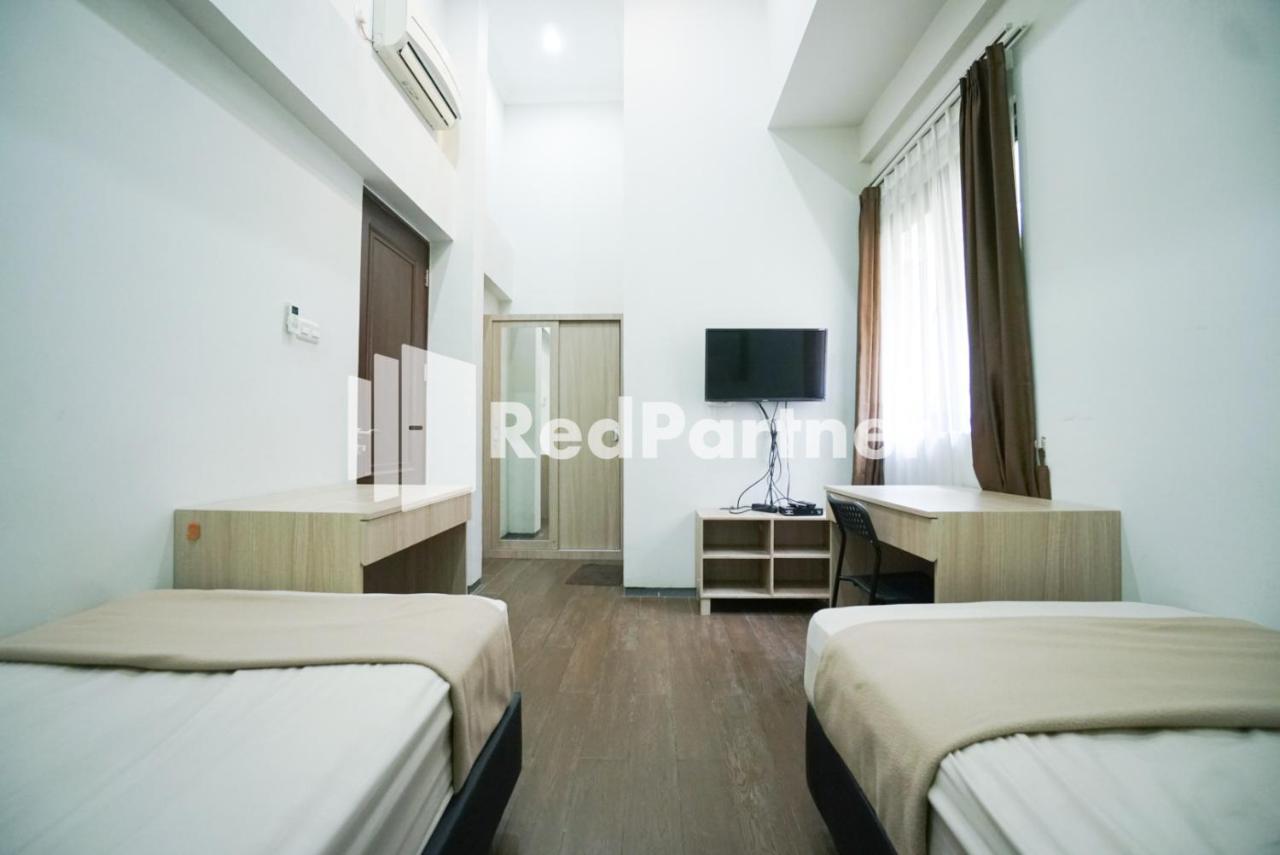 Toba Mansion Syariah Near Benhil Redpartner Ξενοδοχείο Τζακάρτα Εξωτερικό φωτογραφία