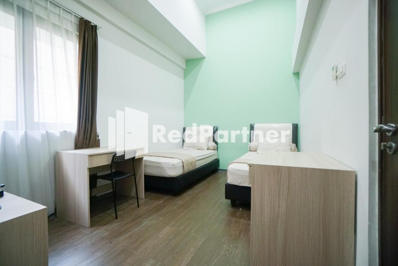 Toba Mansion Syariah Near Benhil Redpartner Ξενοδοχείο Τζακάρτα Εξωτερικό φωτογραφία