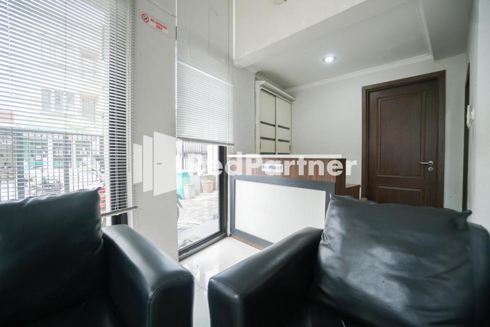 Toba Mansion Syariah Near Benhil Redpartner Ξενοδοχείο Τζακάρτα Εξωτερικό φωτογραφία